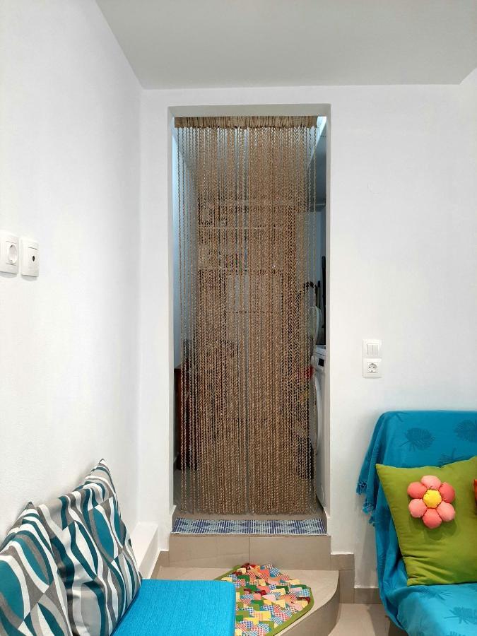 Quiet, Colourful Home In Cyclades Adiata 외부 사진